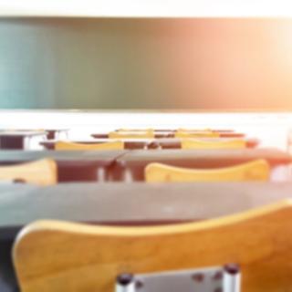 picture of desks in empty classroom